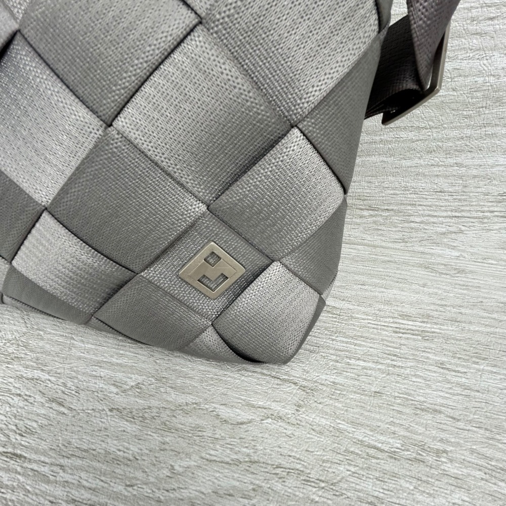 Maggie Bags Gray Crossbody Bag Seatbelt Purse‎ Woven Genuine Seat Belt Webbing - Picture 3 of 13